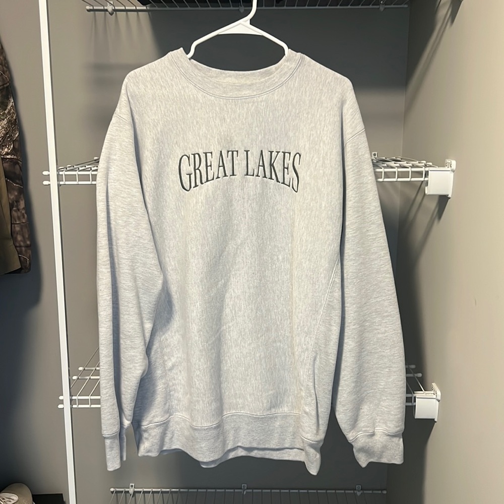 NWOT * Great Lakes Grey Embroidered Crewneck Sweatshirt Size XL
